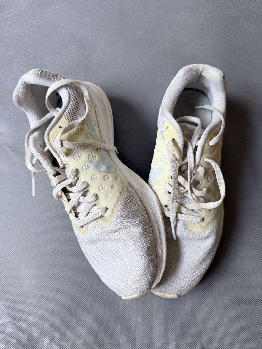 Nike Women's Sneakers in White and Pale Yellow